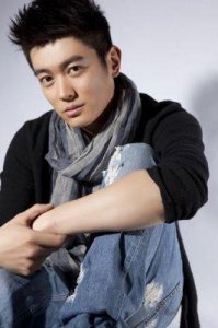 ​杜江：从普通人到荧屏明星的逆袭之路