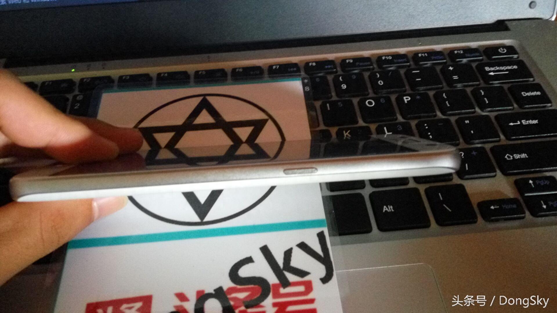 小编好奇,买了个精仿的三星galaxyS7,性能亮了!