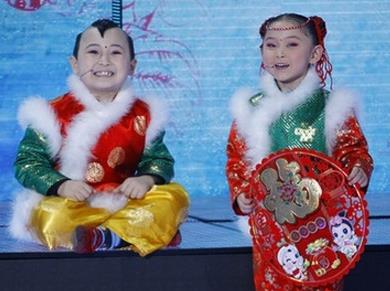 童星的确也不容易,她连续3天凌晨拍戏,他因病去世让人惋惜