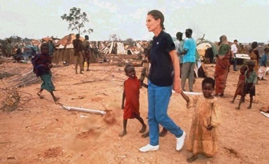 奥黛丽·赫本罕见晚年照