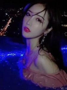 ​疑似宸荨樱桃不雅视频火爆全网，AI换脸的锅？