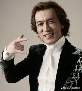 ​李咏去世4周年，哈文晒照悼念亡夫，房间陈列与李咏在世时一样