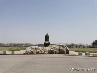 ​曲阜东站，山东省内唯一一处，一站两场的高铁站点