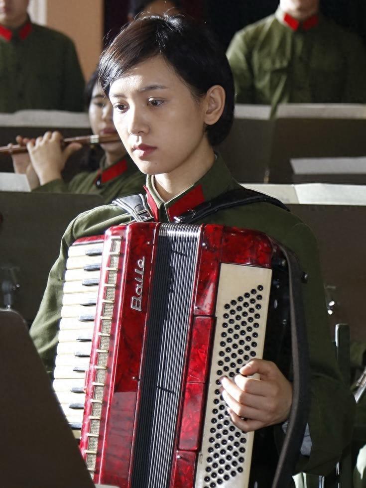 内地女星李晓峰