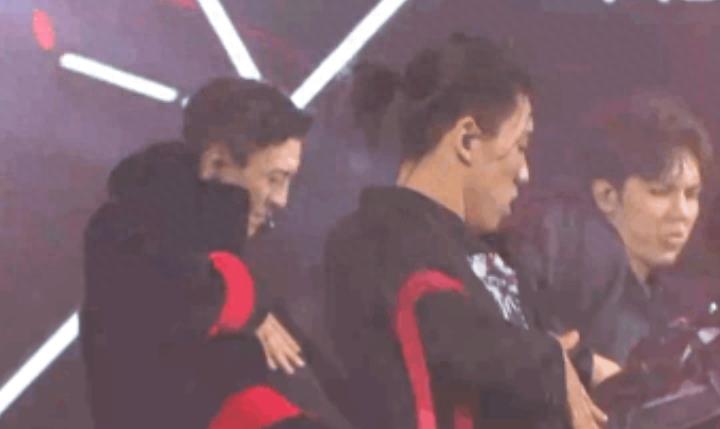 王子异抱范丞丞,表白一下又man又帅有实力还很善良的子异!