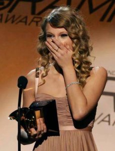 ​知名女星勇敢反击勒索：去你的荡妇羞辱，肮脏的是你！