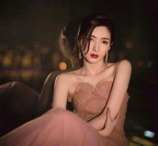 ​江疏影时隔四年揭示与胡歌分手原因，令人唏嘘不已