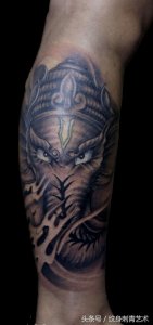 ​象神纹身，寓意平安守护