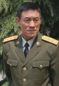 ​杜志国63岁涉嫌性侵丑闻，妻子沉着应对，展现出强大复仇能力