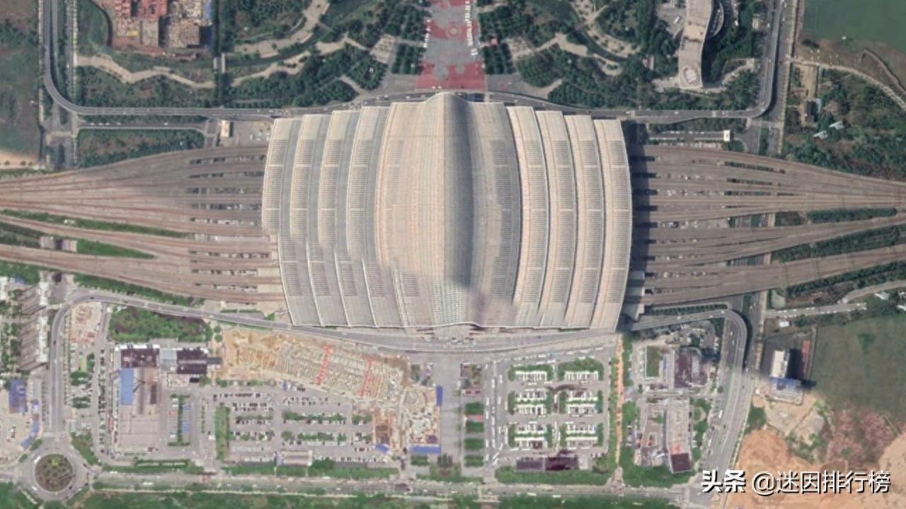 航拍高铁G1525次(武汉-昆明南)各车站,途经长沙、贵阳