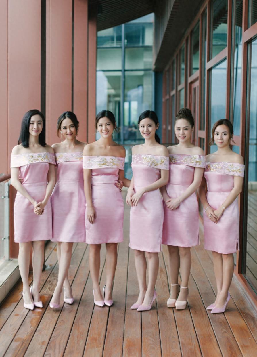 双陈大婚,陈妍希凤袍加身美艳动人