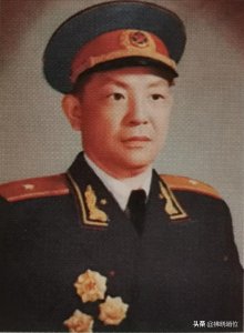 开国少将谭友林:参加“七大”赴延安