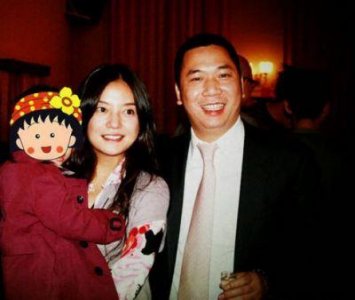 ​赵薇丈夫身份揭秘，家庭生活幸福美满