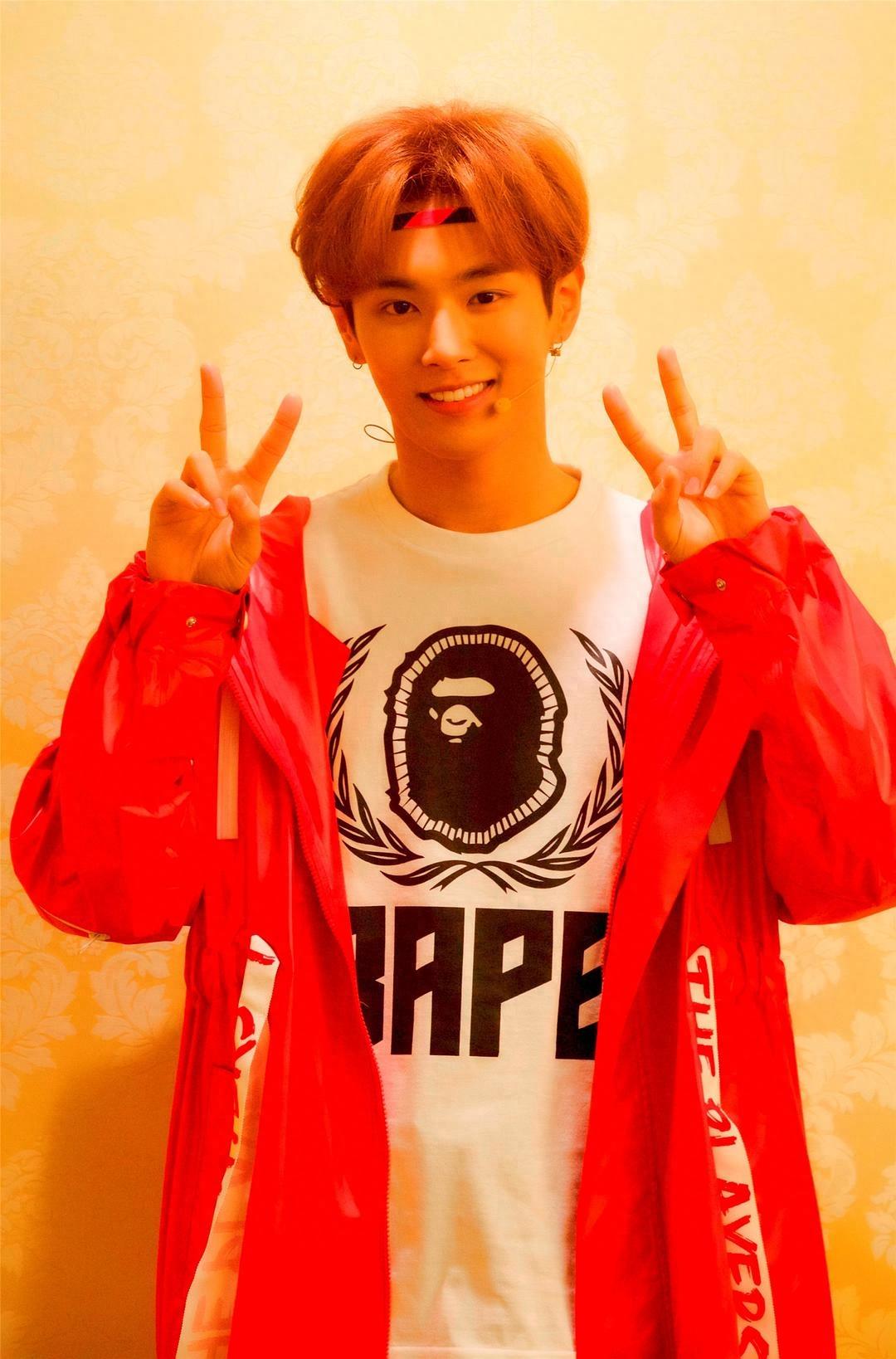 内地偶像歌手李汶翰