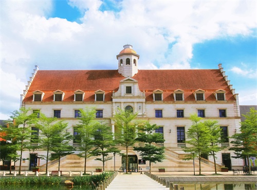 「明月湖欧洲风情小镇」南宁景点