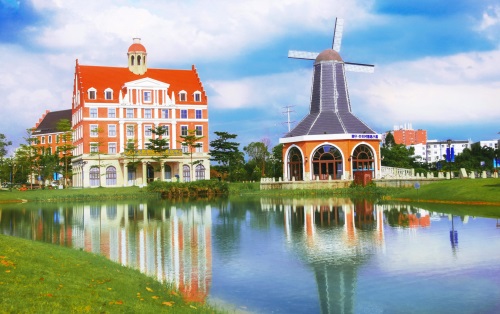 「明月湖欧洲风情小镇」南宁景点