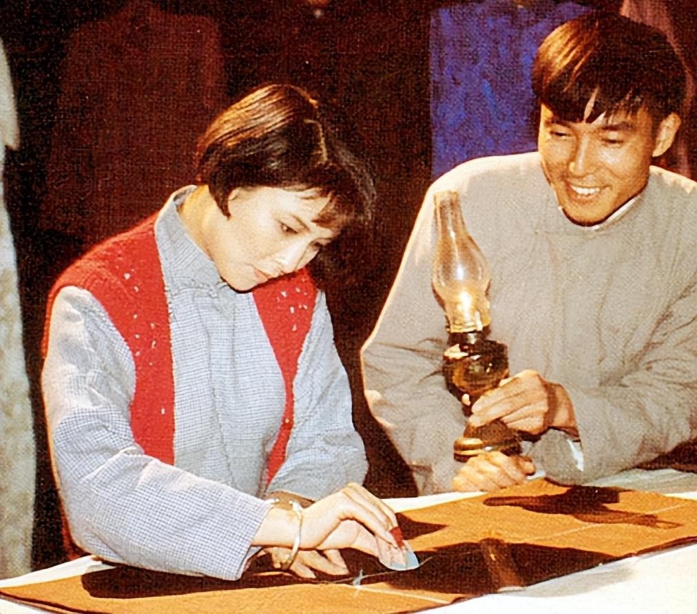 谢园:生前不要孩子,去世后不办葬礼,豁达的人生不需要一百年