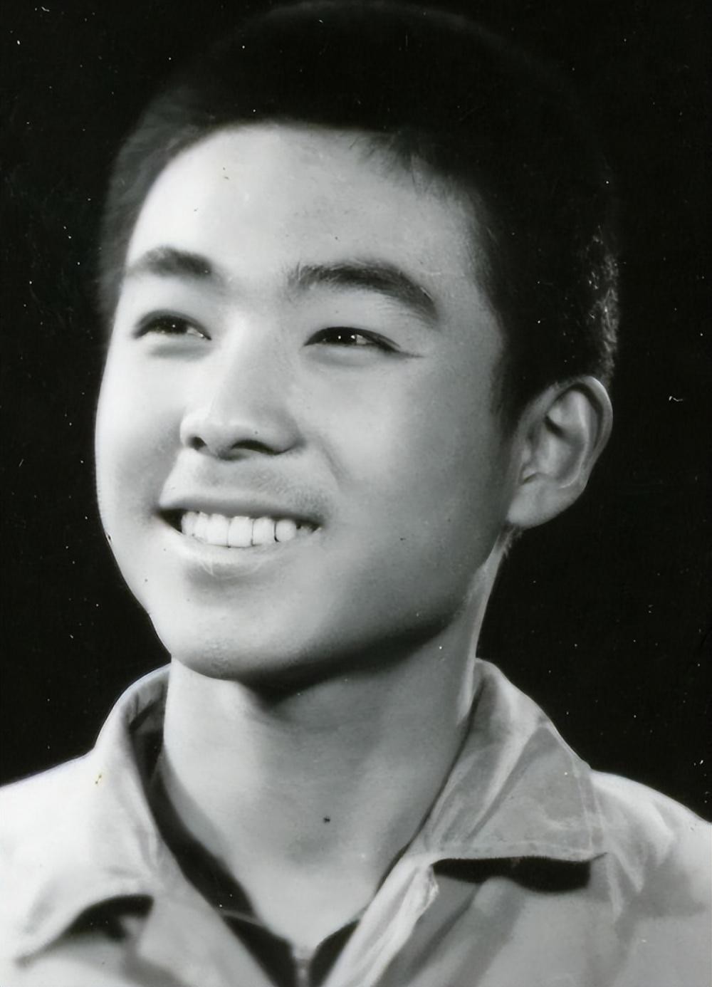 谢园:生前不要孩子,去世后不办葬礼,豁达的人生不需要一百年