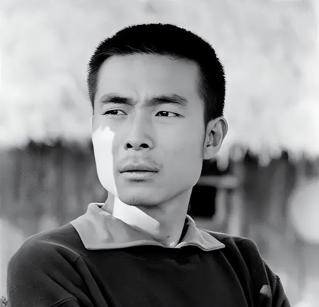 谢园:生前不要孩子,去世后不办葬礼,豁达的人生不需要一百年