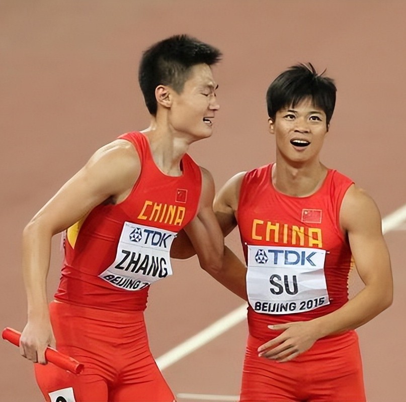 “亚洲飞人”苏炳添个人资料简介：出身广东中山农村，对妻儿有愧疚