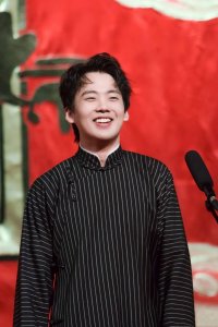 ​郭麒麟个人资料简介及家庭（郭麒麟：没文凭不代表没文化）