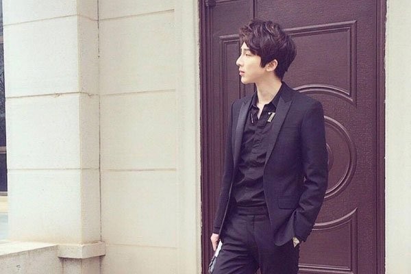 沈煜伦沈肯尼之间的故事 全是炒作还是不要相信