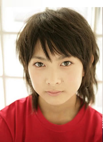 谷村美月个人资料写真作品