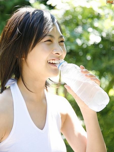 谷村美月个人资料写真作品