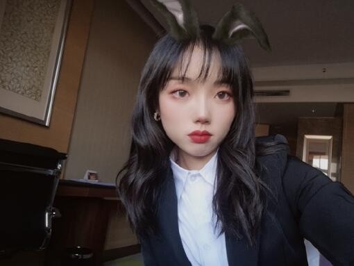 令人心动的offer邓冰莹资料介绍 长相可爱但思维超活跃