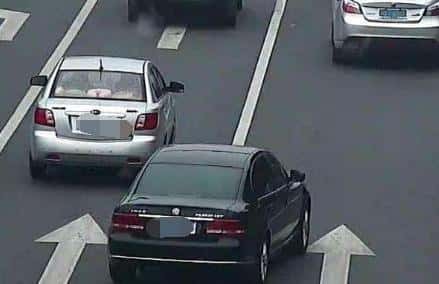 开长途一千公里累不累(连续开1000公里高速什么感觉 )