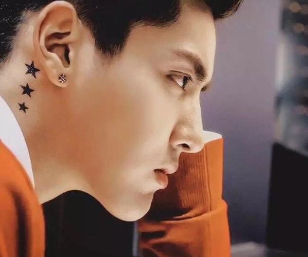 加拿大电鳗打桩机什么意思 坐地排卵跟吴亦凡是分不开的