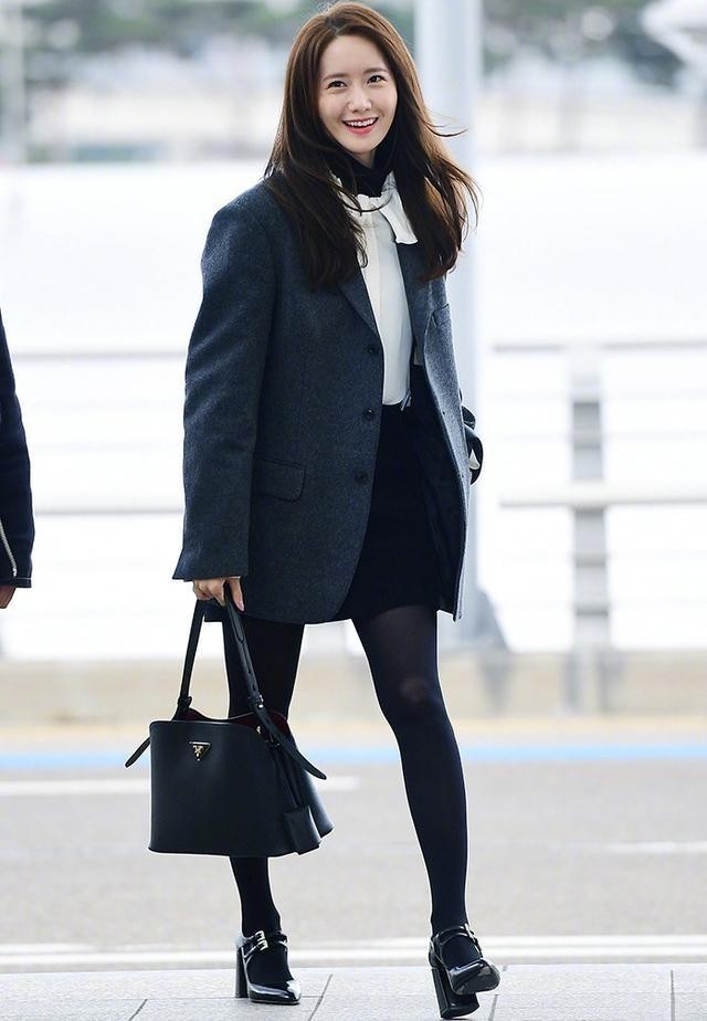 林允和林允儿什么关系（24岁林允同框29岁林允儿）