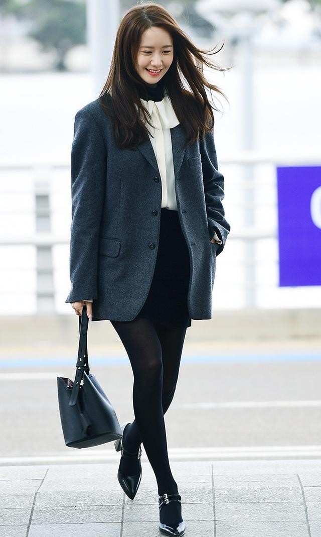 林允和林允儿什么关系（24岁林允同框29岁林允儿）