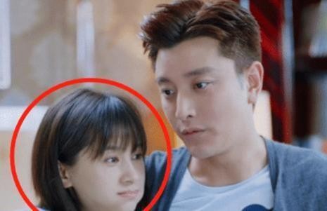 王子文结婚5年从不晒自己的老公，看到他的照片后：这不是大鹏吗