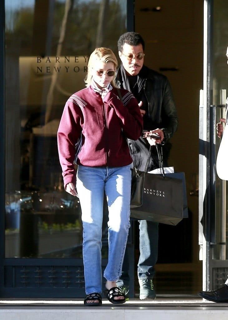 莱昂纳尔·里奇个人资料写真作品