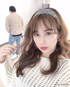 ​蔡妍现在的情况(42岁未婚成单身富婆)