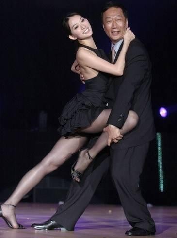 郭台铭弟弟（郭台铭跟林志玲跳舞却没看上她）