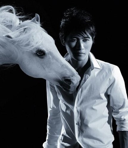 韩寒和韩雪什么关系 以前还闹出过“双韩恋”