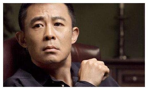 国家一级演员,年过半百三婚娶小20岁娇妻,如今被传老来得子