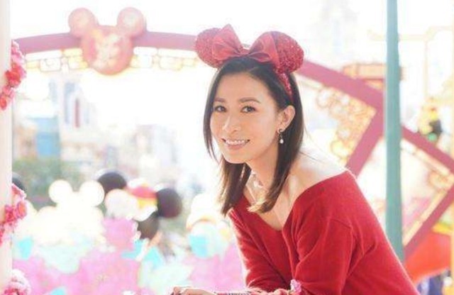 佘诗曼的老公是谁(佘诗曼回港照顾母亲)