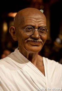 ​甘地的妻子儿女 圣雄甘地是个怎样的人