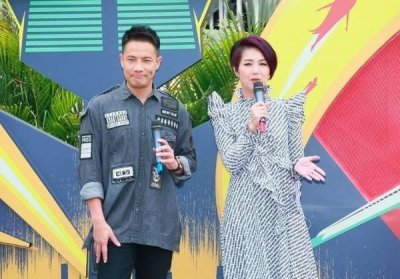 ​44岁杨千嬅自曝二胎想追生儿子 老公：随时可以