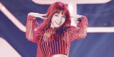 ​lisa多高多重三围资料 芭比娃娃脸型很迷人