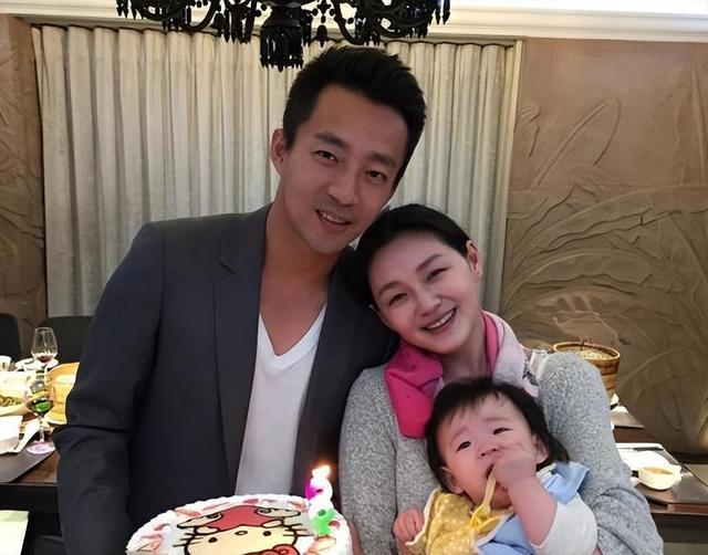 大S透视裙子还是前夫汪小菲买的?! 网友吐槽具俊晔太抠门