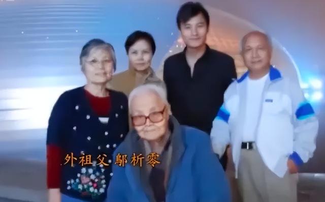 耿乐个人资料身世(演员耿乐出身艺术世家)(7)