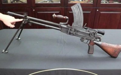 ​在抗日战场上横行的九六式轻机枪性能如何？