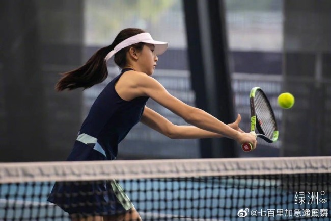网传田亮女儿森碟做职业网球手 妹妹长大了