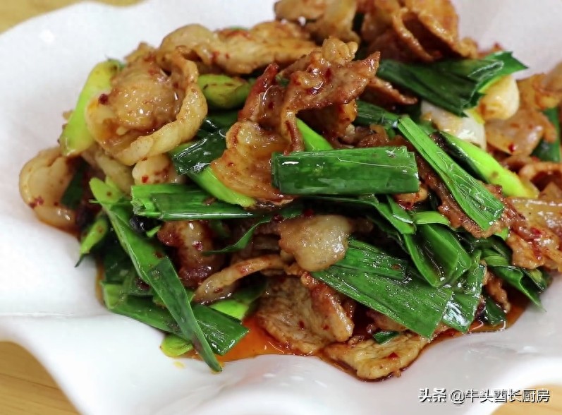 大厨教你爆炒回锅肉,原来只和大厨差一步,特别下饭好吃