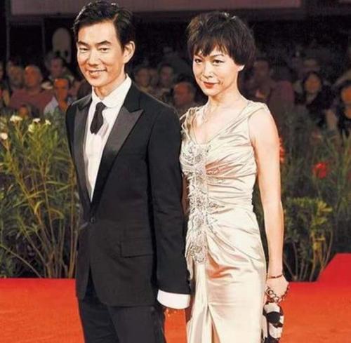 任贤齐老婆照片,任贤齐结婚了没有?,本文共(3591字) 任贤齐老婆照片,任贤齐结婚了没有?,本文共(3591字)