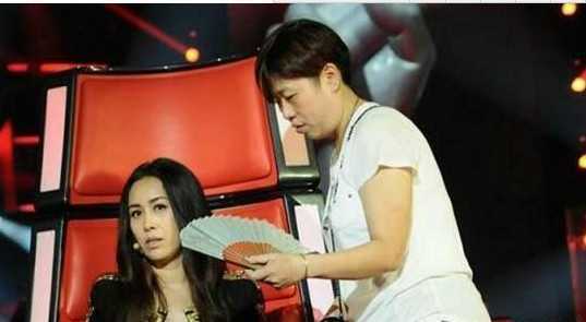 那英刀郎事件,那英为什么被踢出好(那英攻击刀郎的原因) 那英刀郎事件,那英为什么被踢出好(那英攻击刀郎的原因)